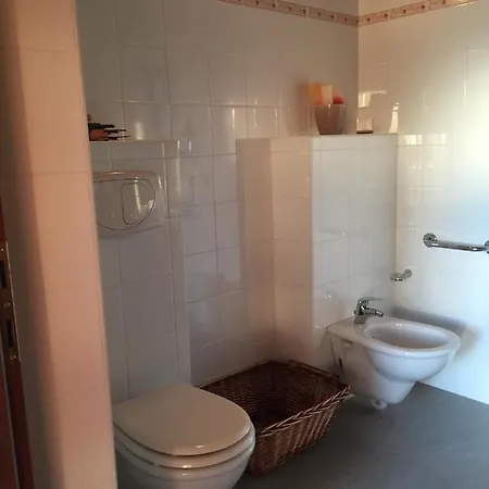 Residenza Cima Le Vigne Bed & Breakfast 3*